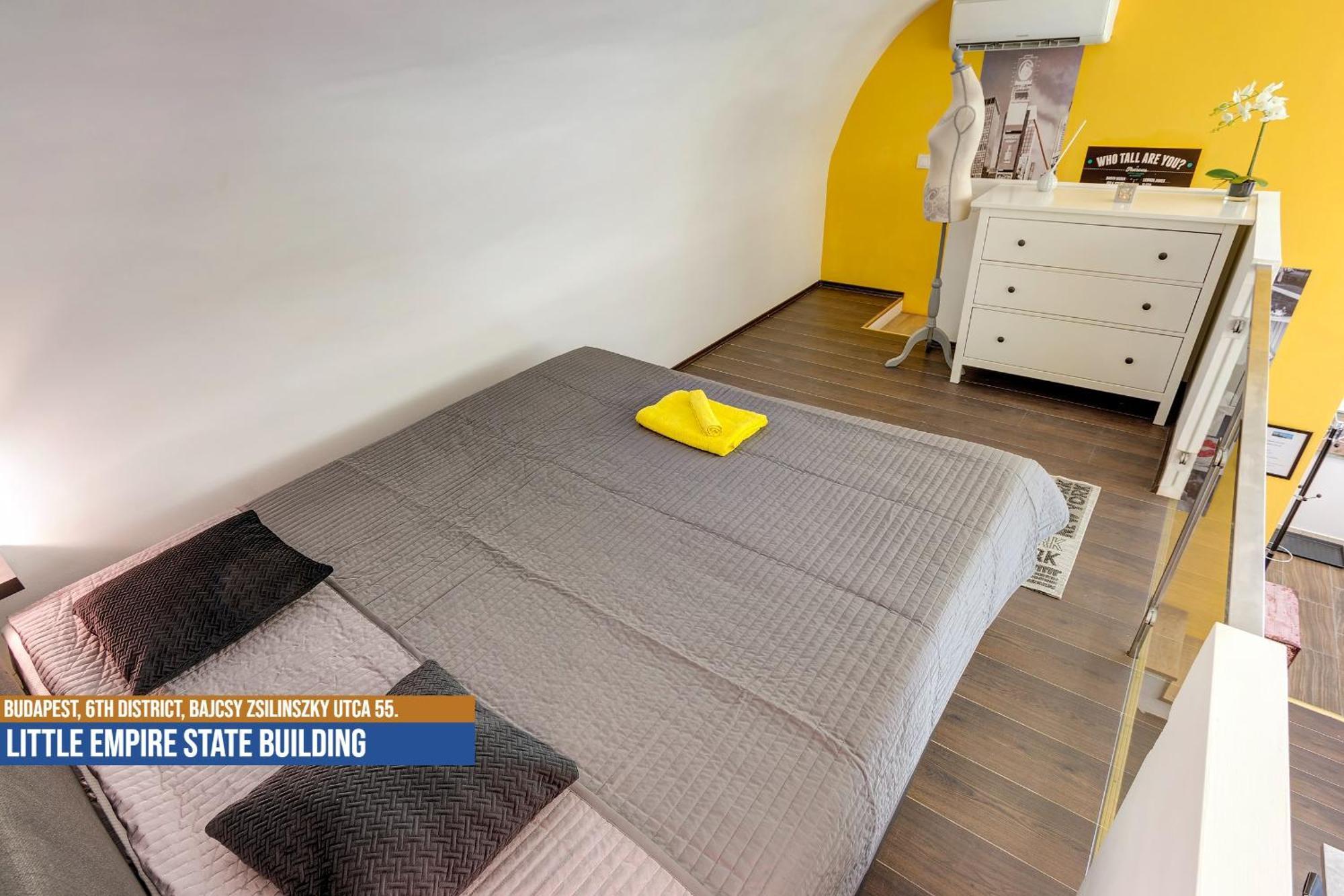 Little Americas Westend Residence Apartments Budapest Bagian luar foto